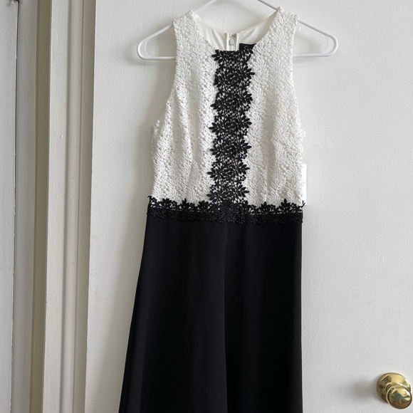 Jessica Simpson Fit & Flare Dress Sleeveless Lace Top Size 6 - Picture 3 of 11